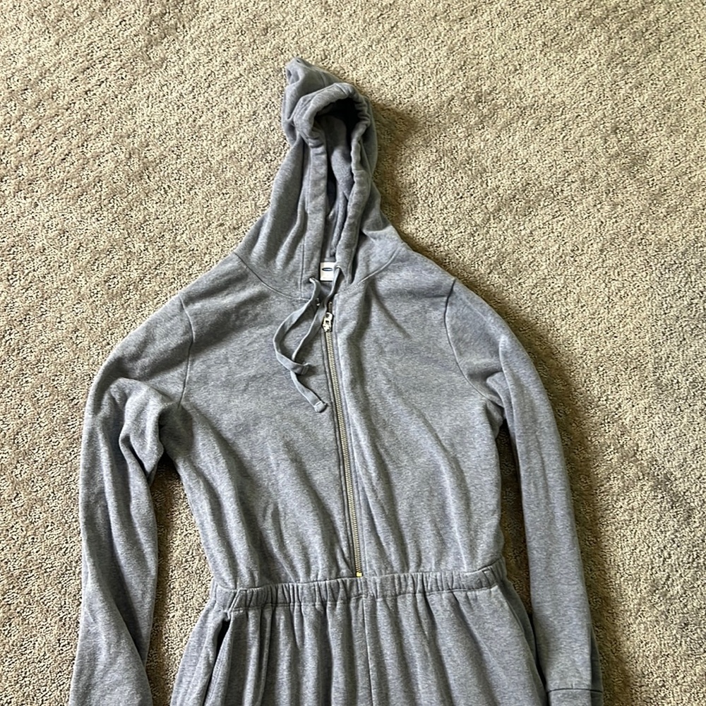 Old Navy Gray Jumpsuit size Large